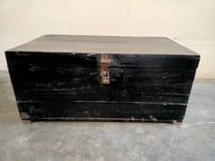 Wood Box . please call & Whatsapp 0327 4487652