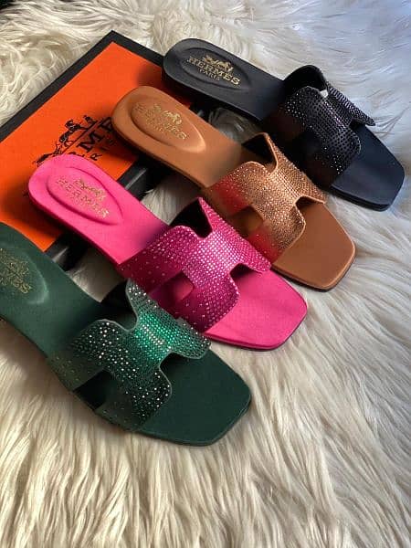 affordable footwear/ high quality branded slippers 15