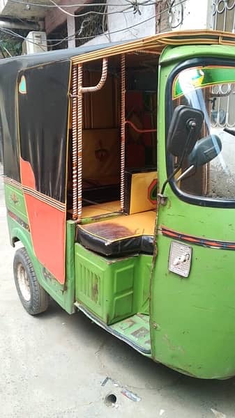 Good Condition new auto rickshaw with new Jangla heavy & batery 1