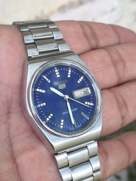 Seiko 5 automatic blue Dial and Lineage by Casio Titanium read add 10