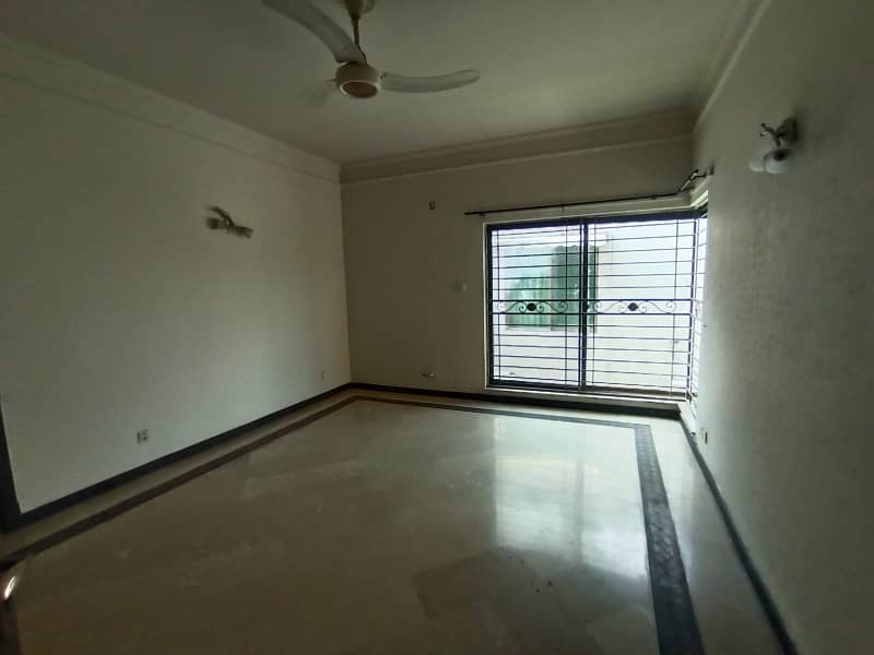 PRIME Location Kanal Upper Portion Available For Rent in DHA Phase 1 Block P Near Park 1