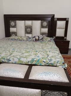 king size bed with dressing and show case
