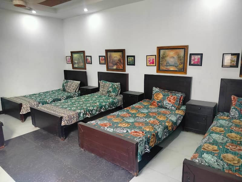 DHA FURNISHED GUEST House Short And Long Term Daily Weekly And Monthly Basis 17