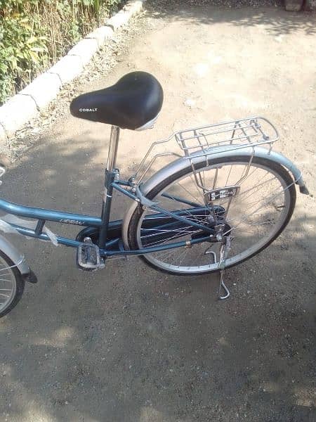 Gently Used Japan-Made Bicycle for Sale - Excellent Condition 3