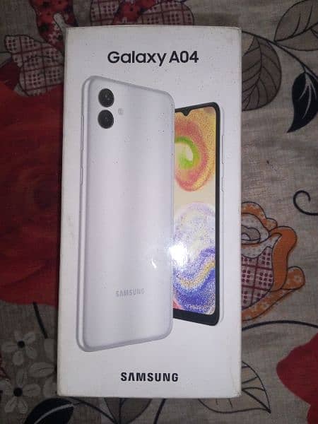 Samsung Galaxy A04 For sale. . 4GB RAM 64GB ROM Condition Full okay ha 1