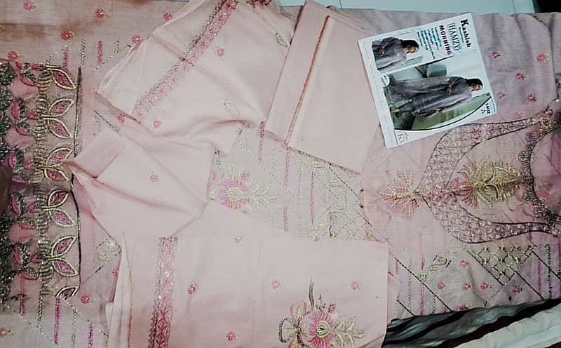 New unstitched lawn 3 piece cloth 1