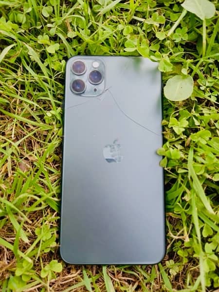 iphone 11 Pro Max PTA Approved 3