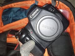 DSLR ON RENT CANON SERIES