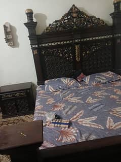 pure chinoti wooden bed set 0