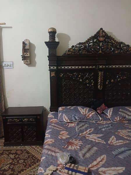 pure chinoti wooden bed set 6