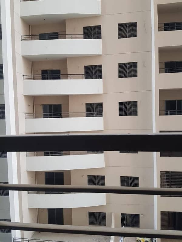 Saima Royal Residency 
In Gulshan-e-Iqbal - Block 2 Of Karachi, A 1700 Square Feet Flat Is Available 6