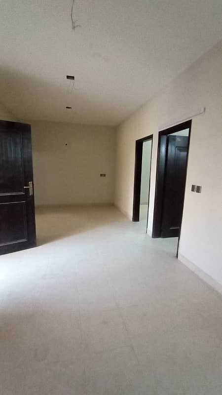 120 Yrd Banglow Available For Rent 15