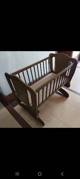 movable baby cott 3