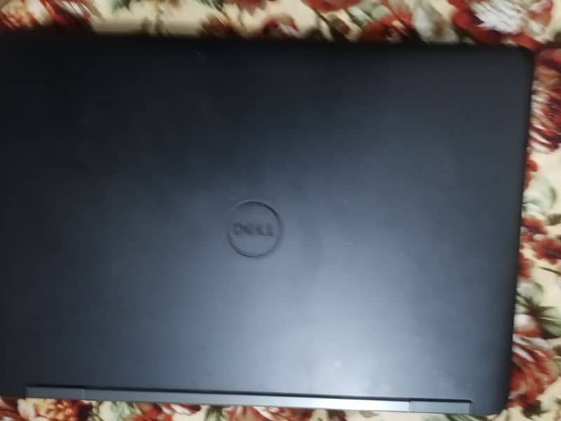 dell laptop 4 128 gb ssd very good performance 4