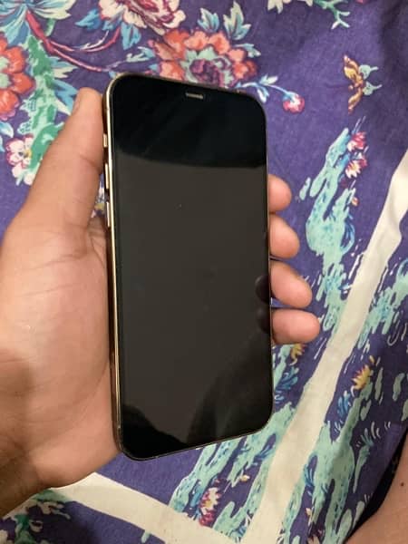 iPhone 12 pro ( JV )256 with  charger brand new condition 8