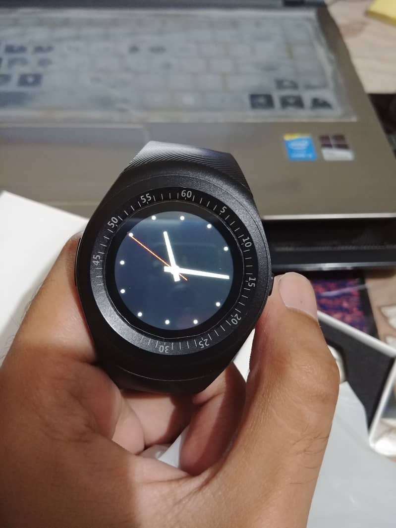 Smart Watch Y1 - SIM Supported with SMS, Call, and More! Only on OLX 0
