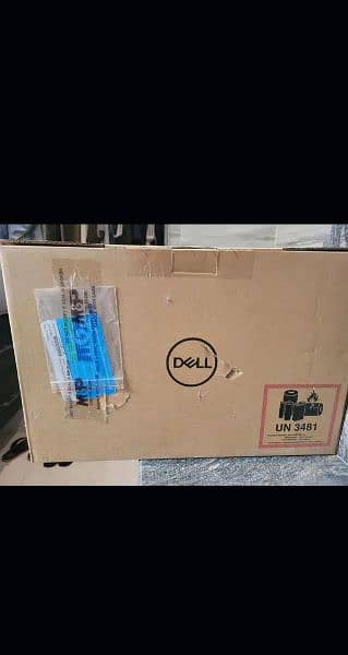 Dell Core i3,(11th Gen),8GB ,256 SSD ,15.6" 2