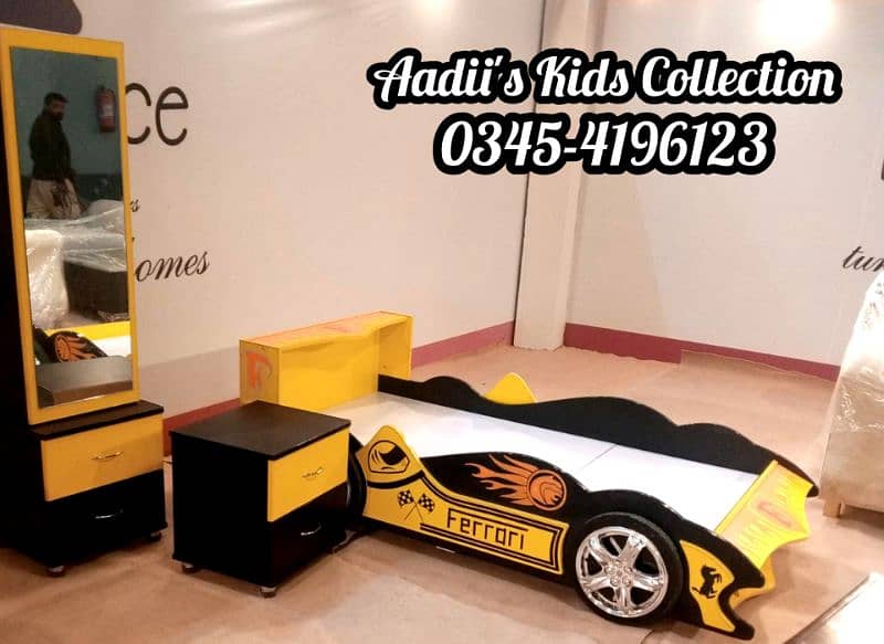 Car Bed with Free Sidetable 3