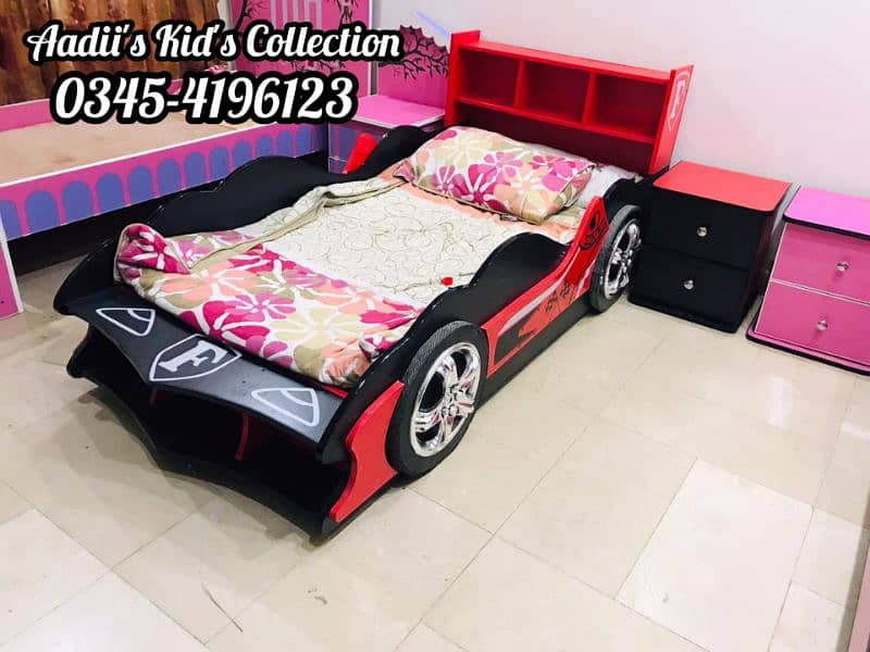 Car Bed with Free Sidetable 10