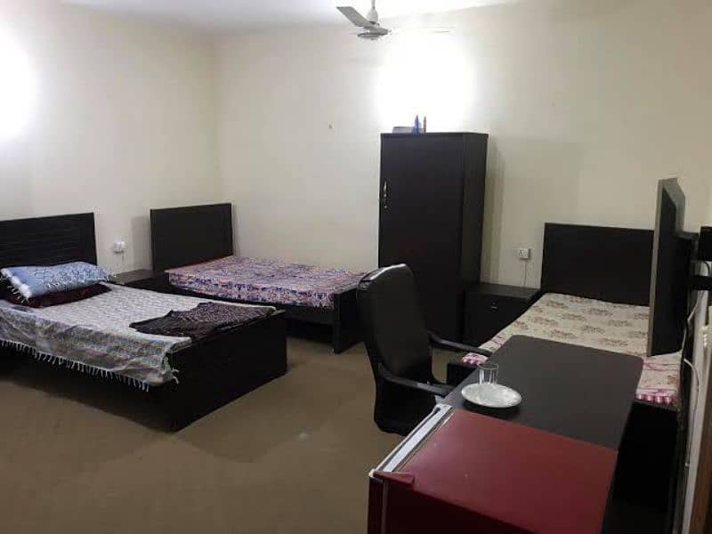 Furnished rooms available for rent in Madina Town, Susan Road 5