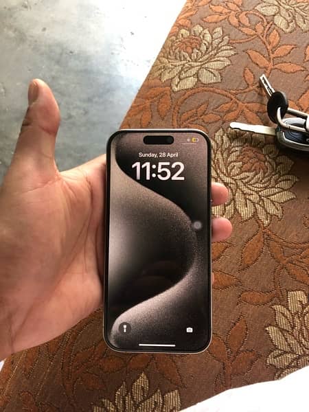 Iphone 15 pro 128 non pta factory unlock 5