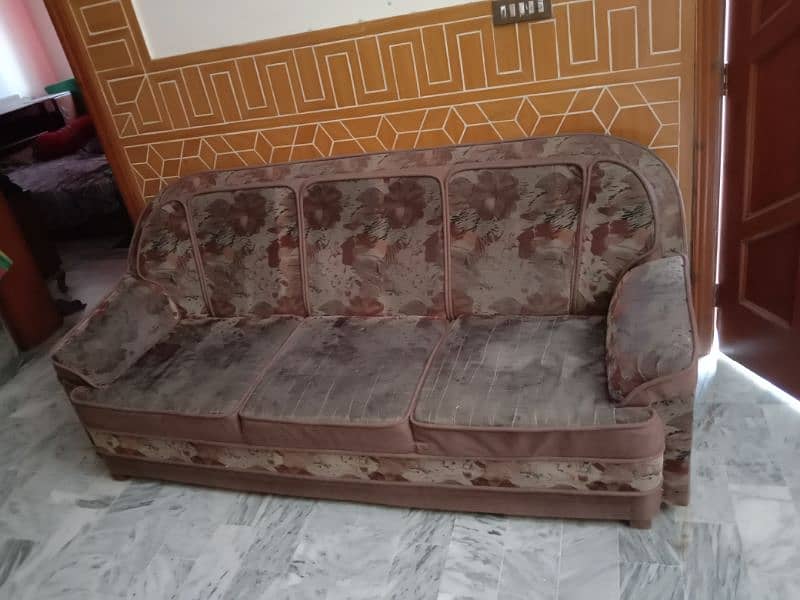 Used Sofa in Good Condition 1