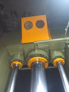 Hydraulic press 0