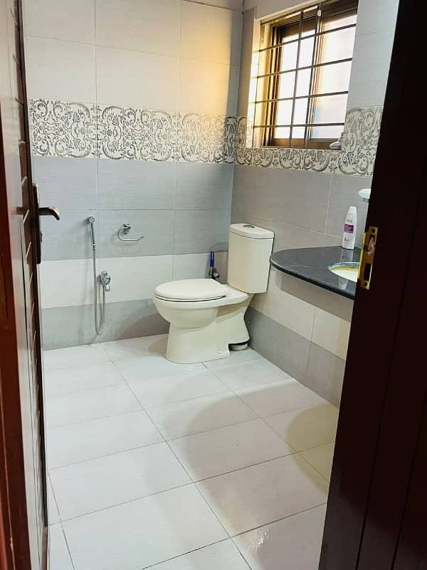 5 Marla house for sale in nishtar block bahria Town Lahore good location 9