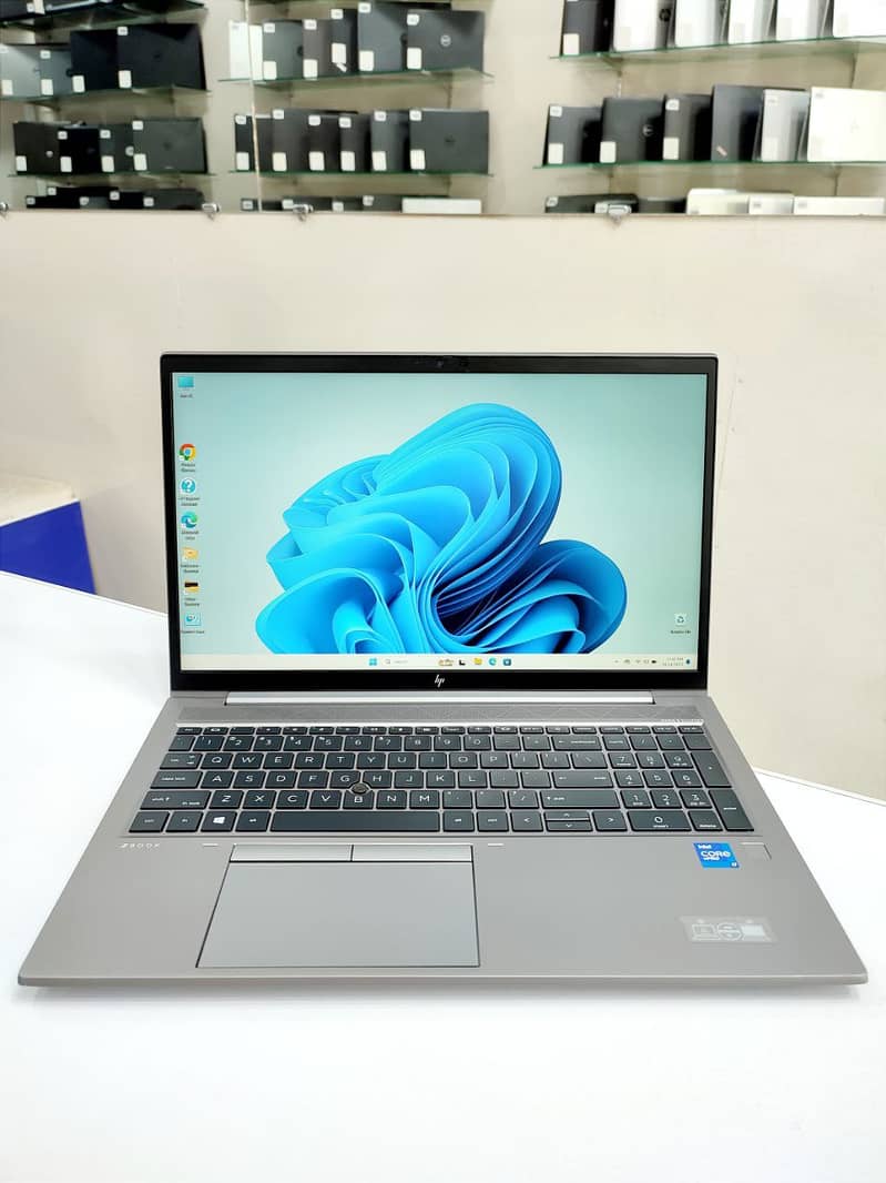 HP ZBook Firefly G8 15.6" Mobile Workstation| Intel Core i7 (11th Gen) 1