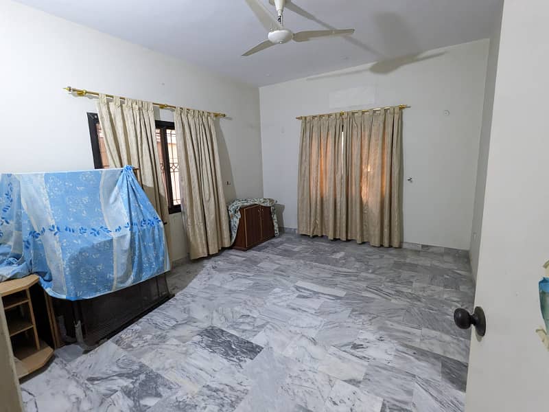 BUNGALOW FOR SALE IN SINDH BALOCH SOCIETY 33