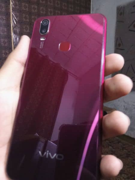 Vivo Y11 for sale with new condition 2
