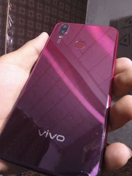 Vivo Y11 for sale with new condition 3