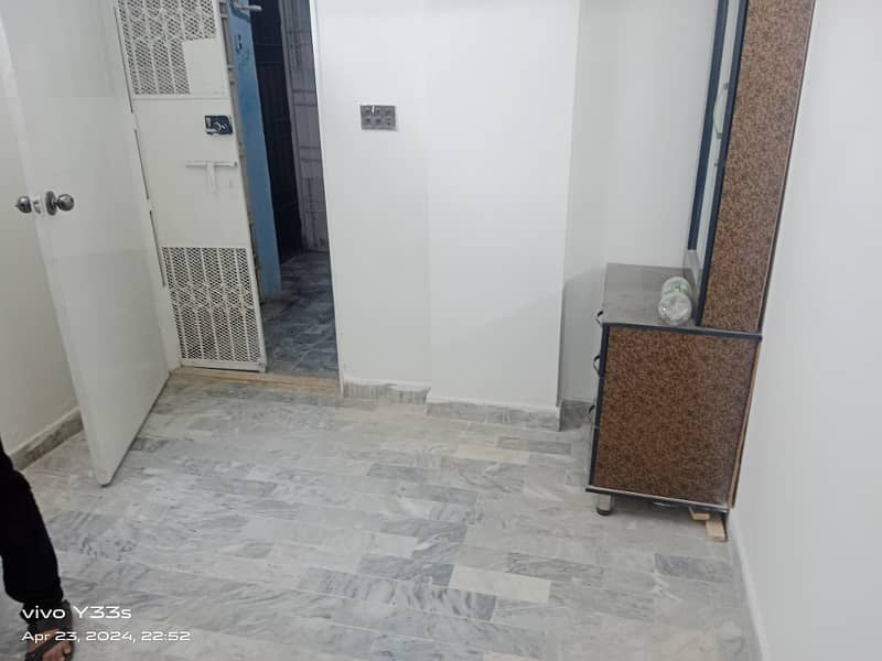 2 BED + 1 LOUNCH FLAT FOR SALE IN NADEEM AVANUE APARTMENT SECTOR 11 A NORTH KARACHI 3