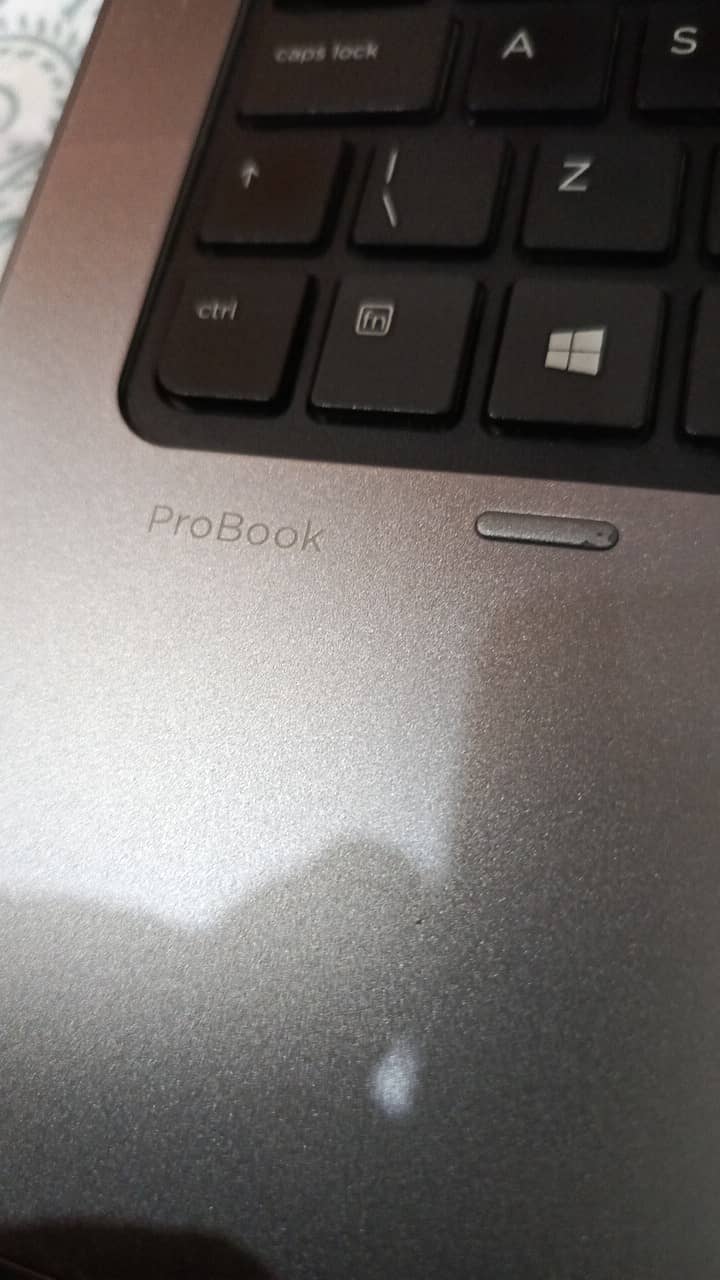 HP Pro book 5