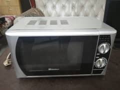 one piece of microwave oven