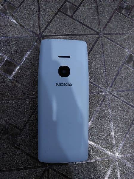 Nokia 8210 4g 4
