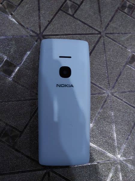 Nokia 8210 4g 5