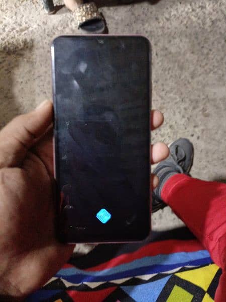 vivo y51s 4/128 with box charger 1
