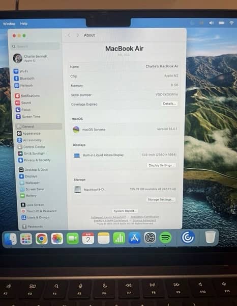 macbook Air M2 13.6 inch 3