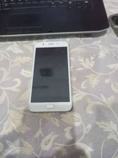 Oppo F1S in Mint Condition