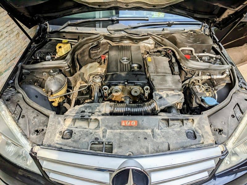 Mercedes Benz C 180 Kompressor Geniune Condition 1