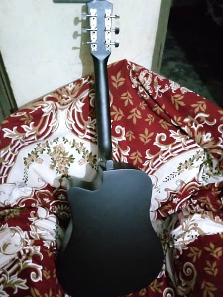 best hand made guitar in black colour 3