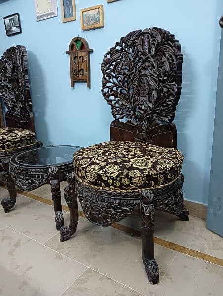 bedroom chairs with table 2