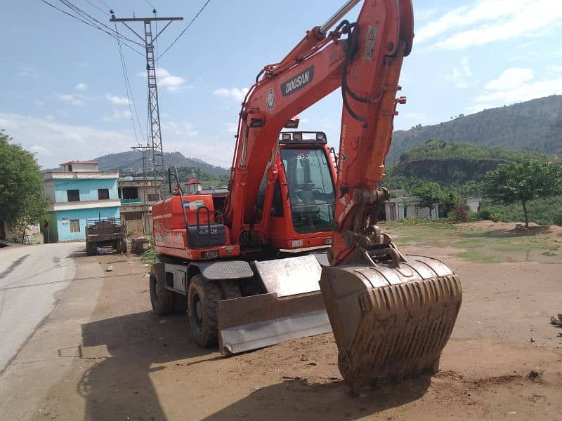 wheel excavator 2010 3