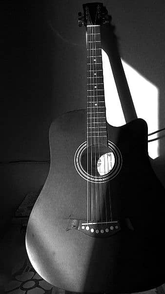 Black acoustic Guitar 1