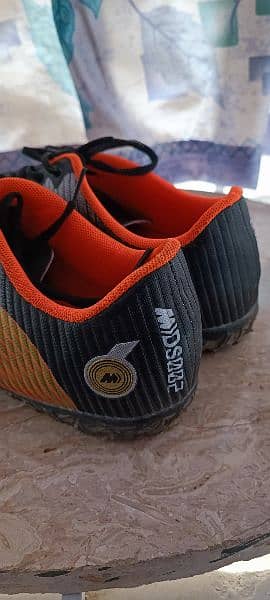 Nike CR7 Mercurial Football Gripper Shoes 4