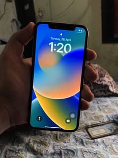 Aoa I’m Selling iPhone X brand new Condition 64 Gb