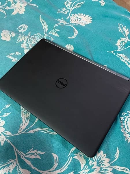 Dell i5 5 th GEN laptop with 8 gb ram and 256 Ssd 3