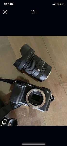 SONY A6400 MIRRORLESS + SIGMA 50mm Lens 4