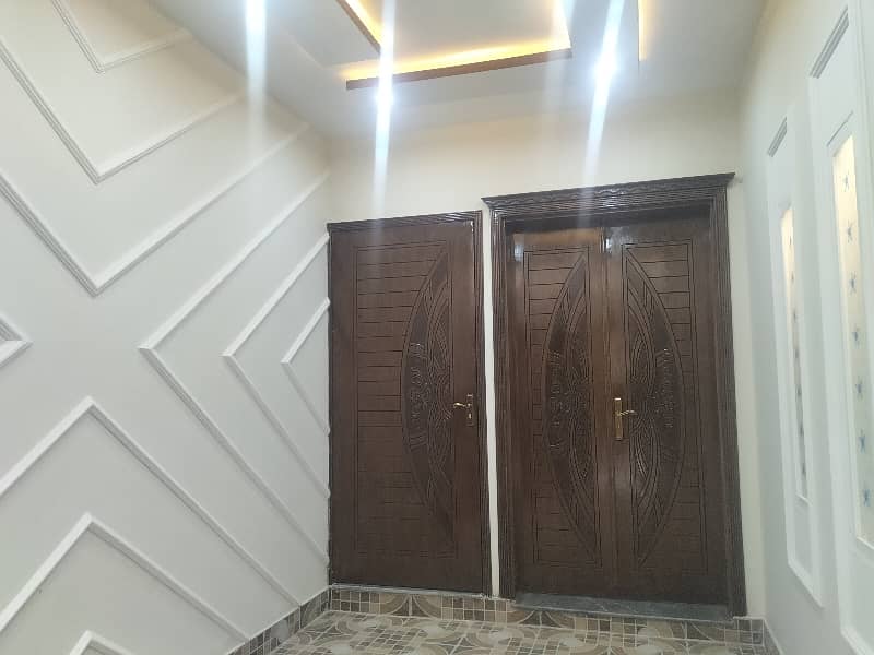 4 Marla brand new house For Sale in hamza towne phase 2 good lotion 2